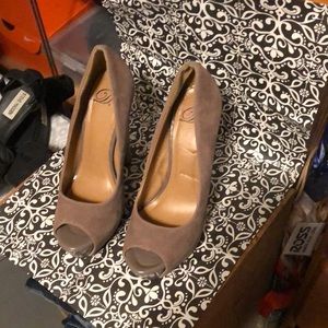 💖D’S shoes suede and patten leather size 8.5